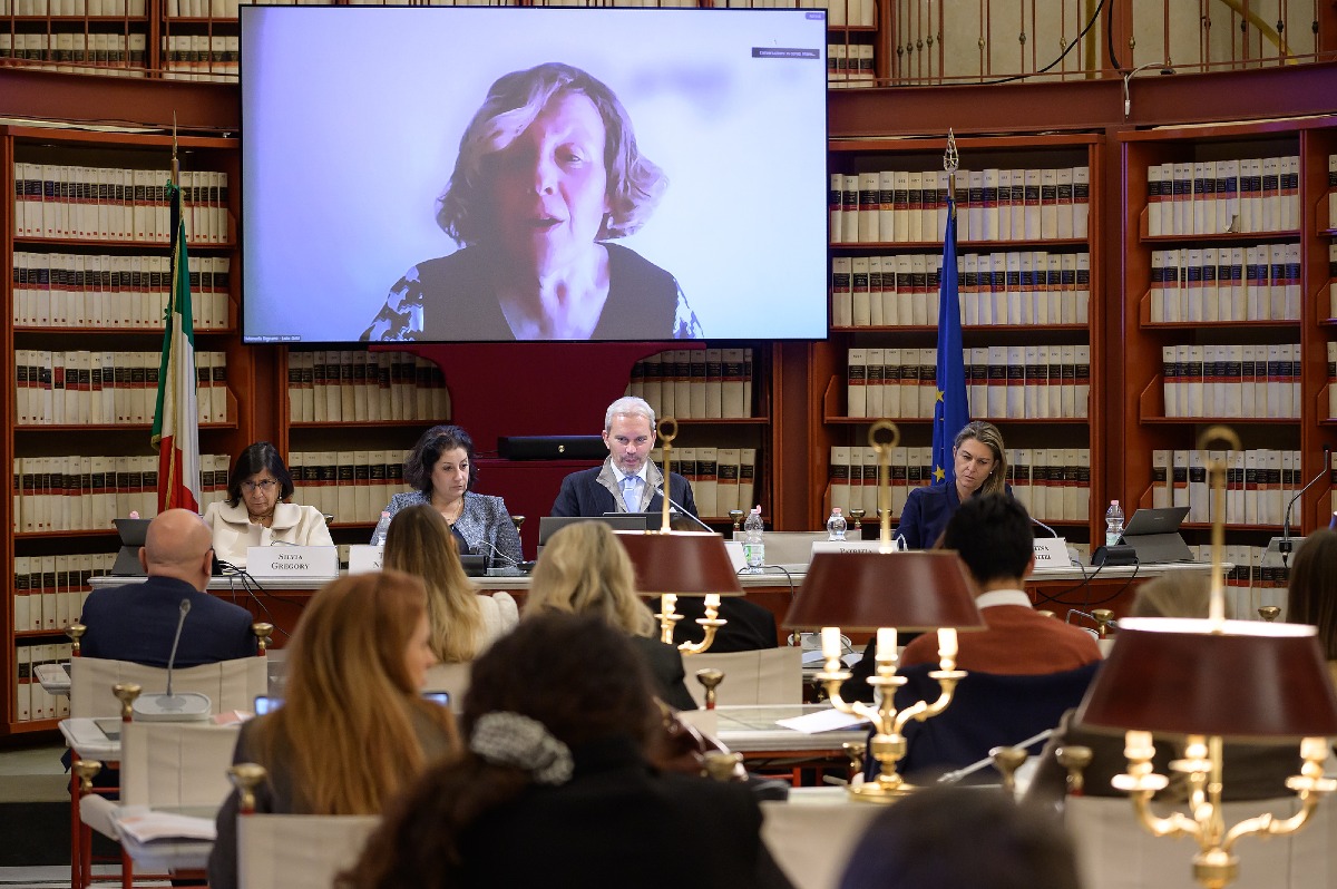 Carcinoma Endometriale: un Manifesto per migliorare il percorso di cura e l’assistenza alle pazienti 